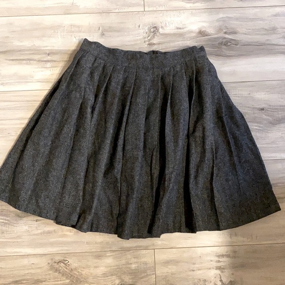wool pleated mini skirt -S- - Picture 2 of 4